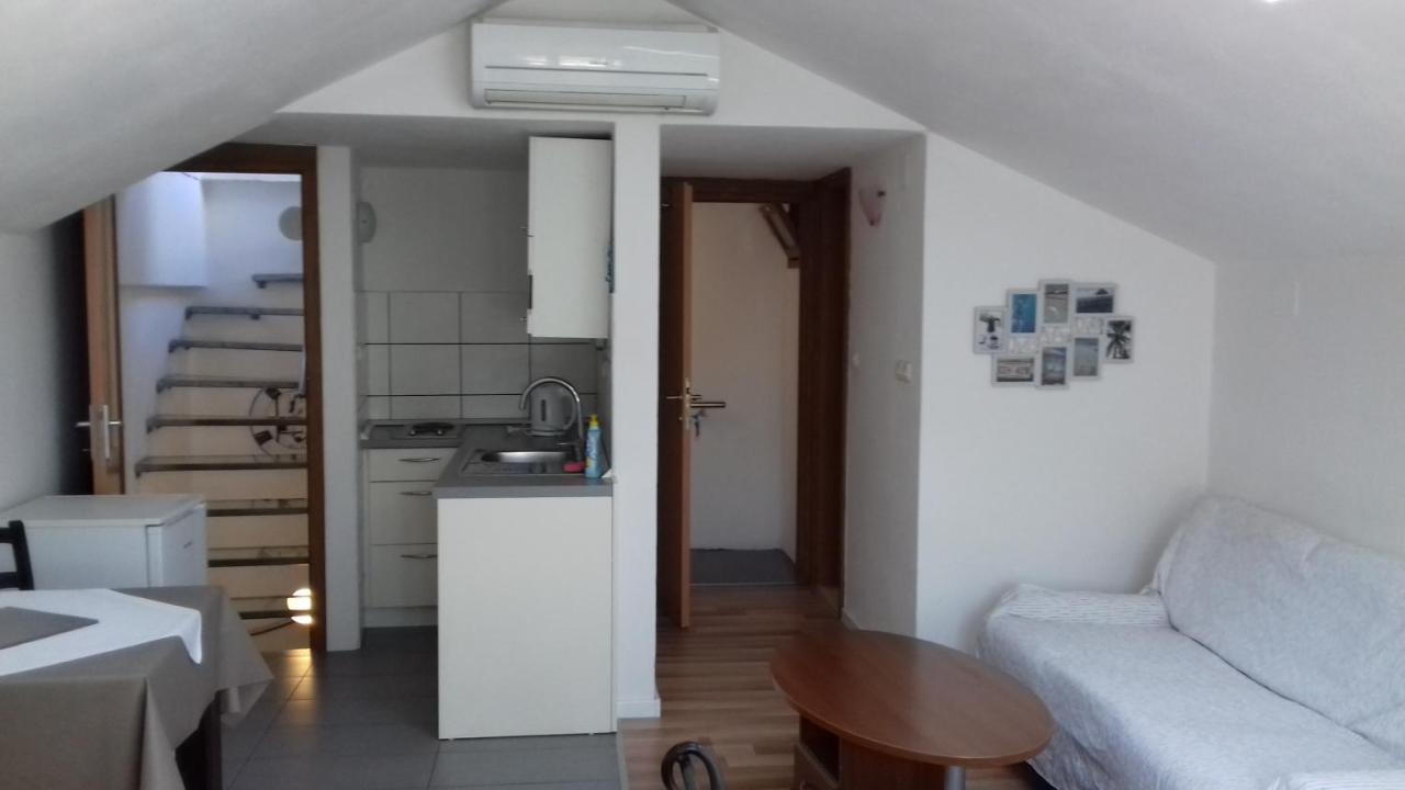 Apartments Mime - Small House Βόντιτσε Εξωτερικό φωτογραφία